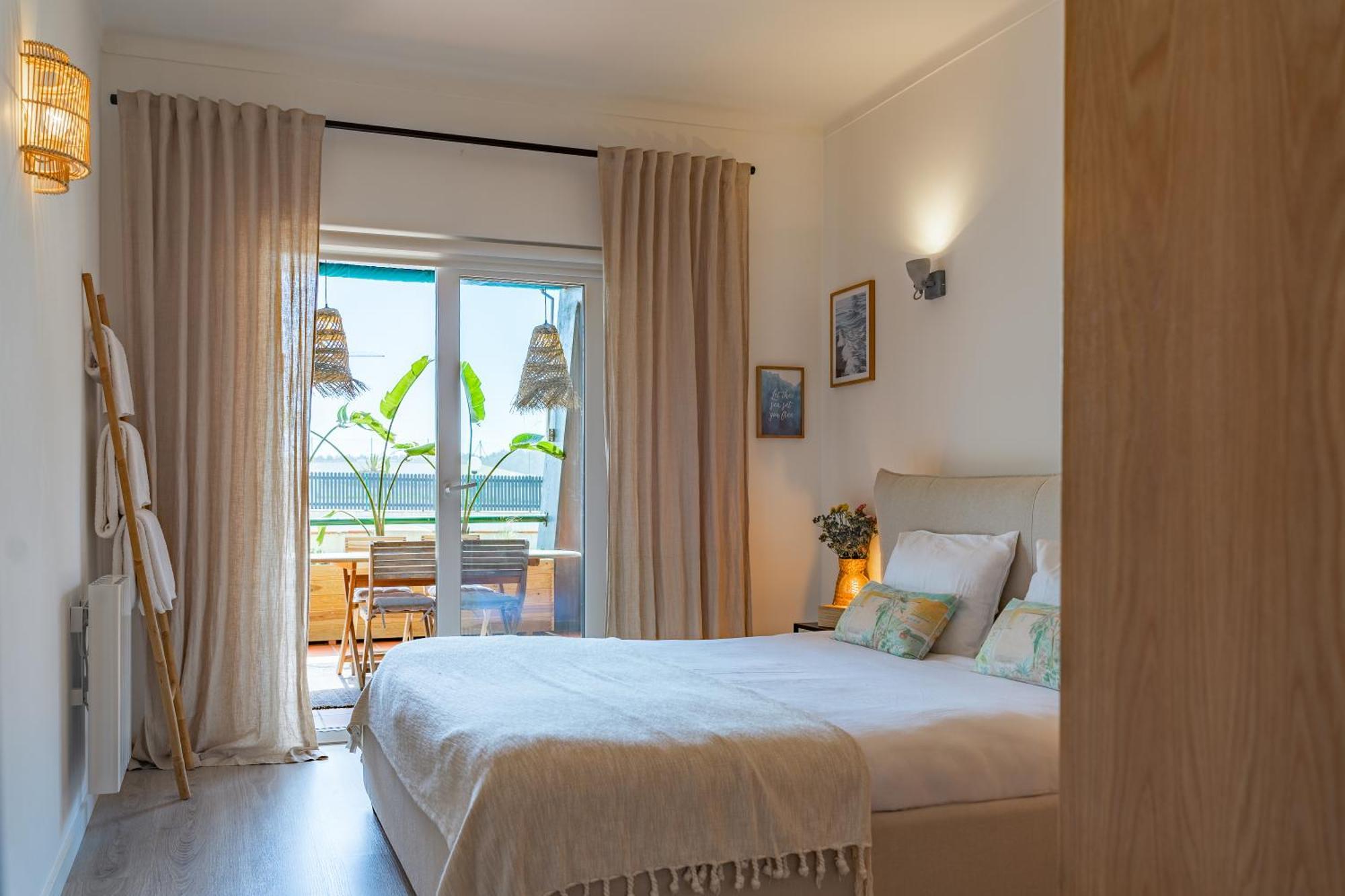 Surf Guesthouse - 7Min Walk To The Beach Pataias Zewnętrze zdjęcie
