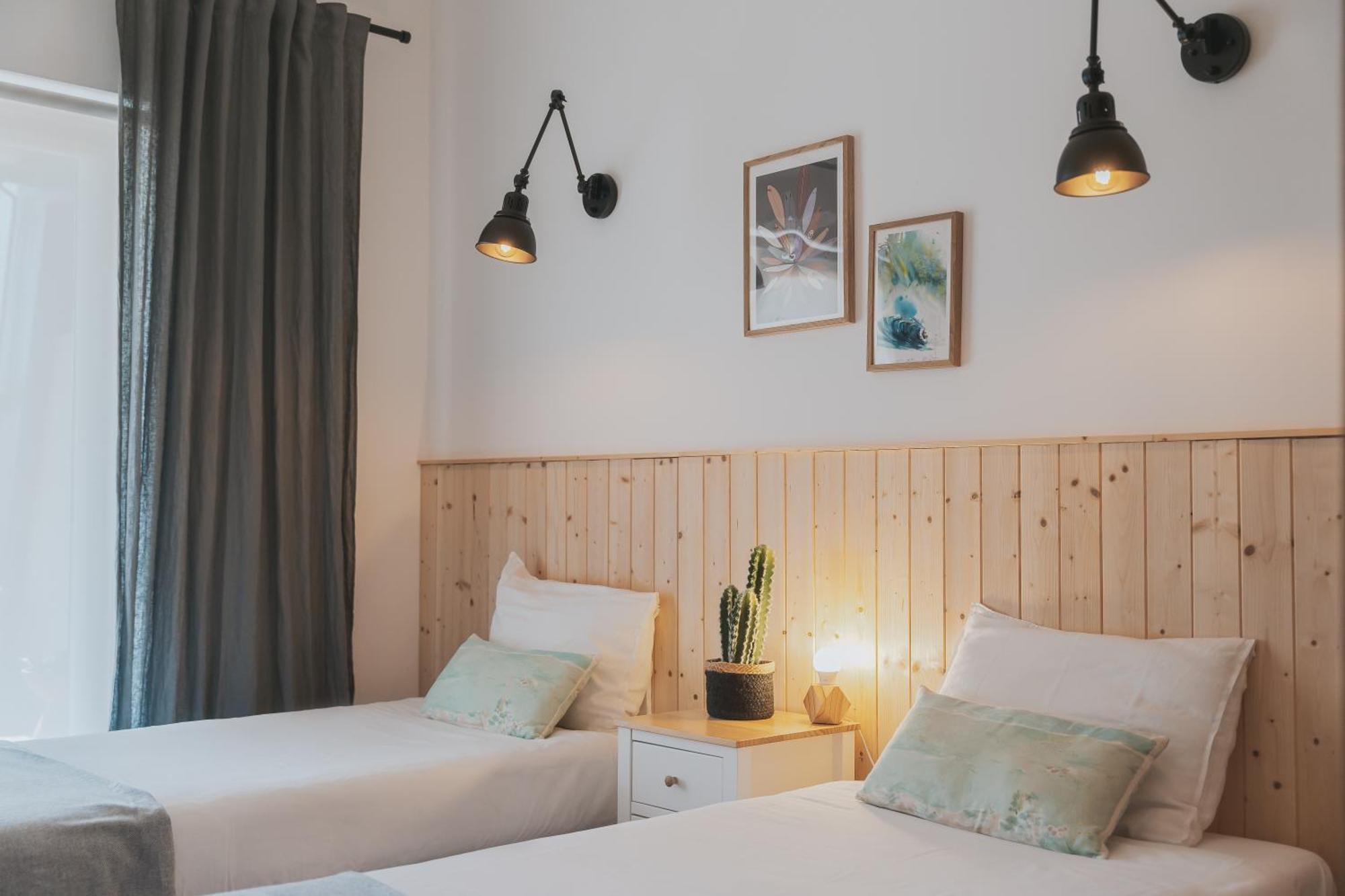 Surf Guesthouse - 7Min Walk To The Beach Pataias Zewnętrze zdjęcie